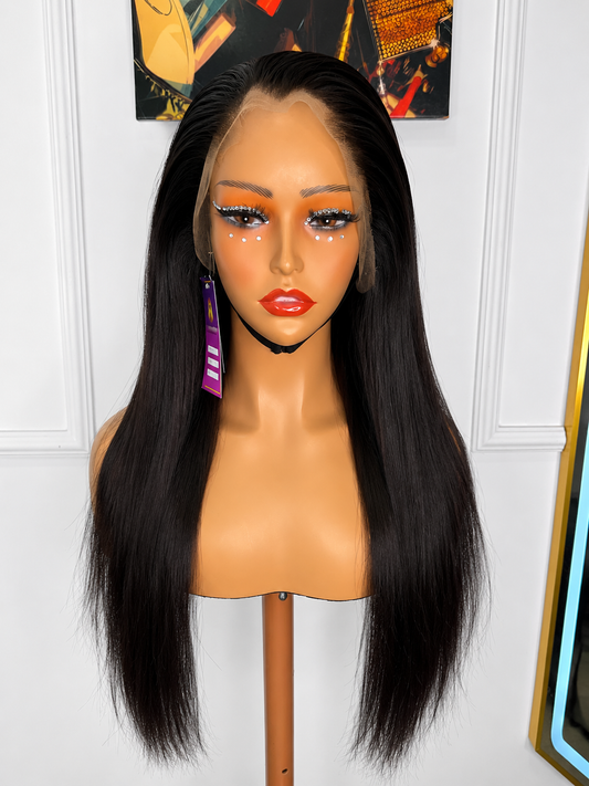 Naomi sleek